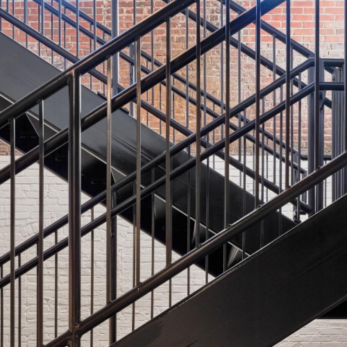 a metal railing with a railing